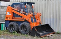 Skid Steer Loader